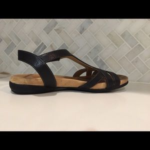 Naturalizer Sandals